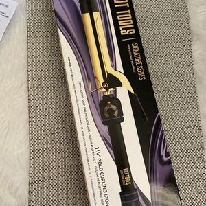 Hot Tools 1 1/4” Gold Curling Iron